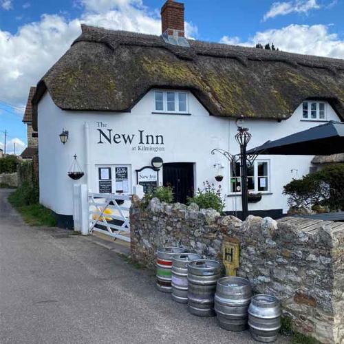 local-pub-kilmington-700x700